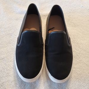 Slip On Sneaker